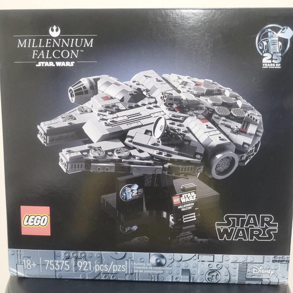 NEW! LEGO Star Wars: Millennium Falcon (75375) Collector item!